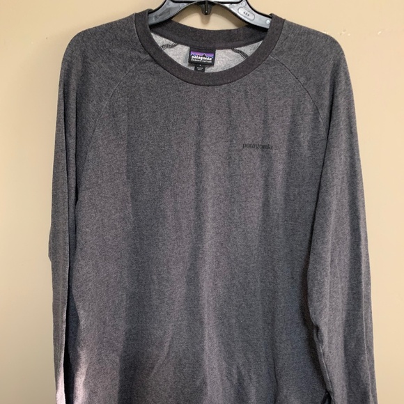 Patagonia Men's P-6 Logo Lightweight Crew Sweatshirt Grey Large Outdoors Minimal - Picture 1 of 9
